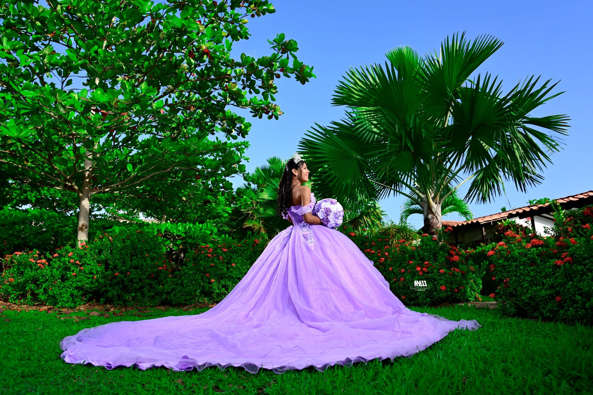 Camila Vestido Lila Cola Imperial